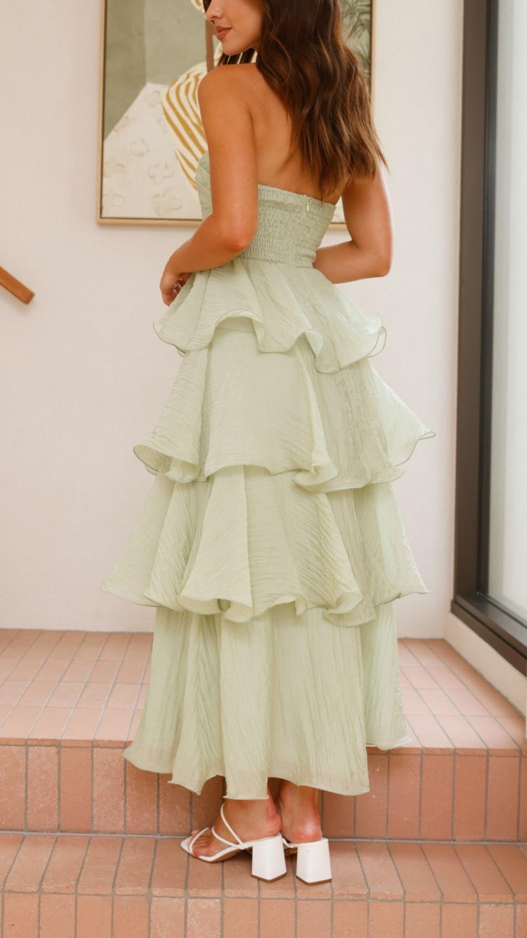 Damen Maxikleid mit Volants, trägerlos und fließender Silhouette