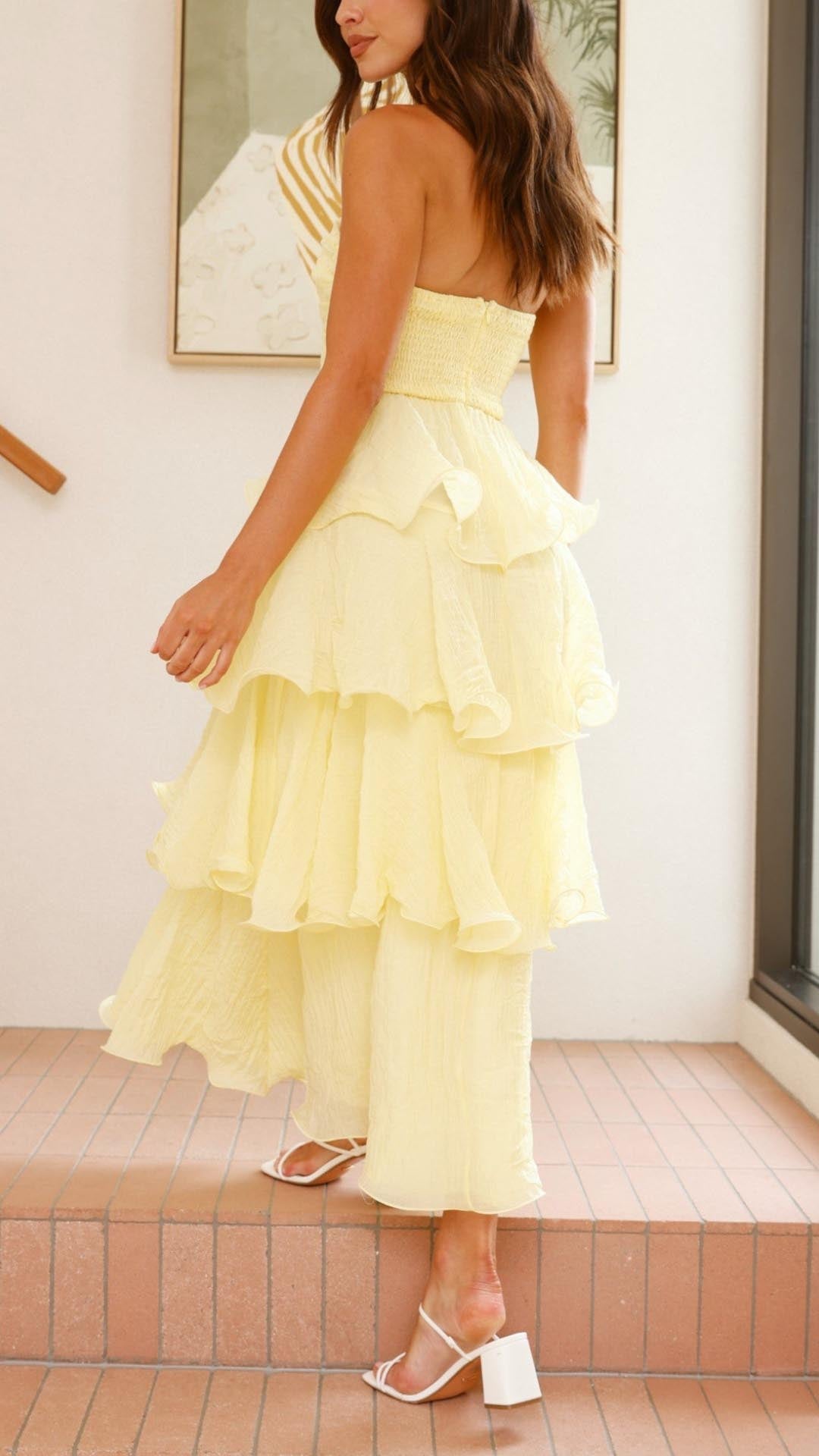 Damen Maxikleid mit Volants, trägerlos und fließender Silhouette